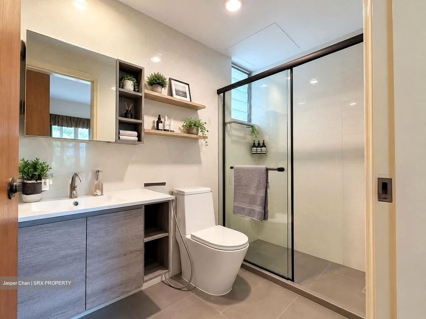Landbay Condominium (D16), Condominium #614926771